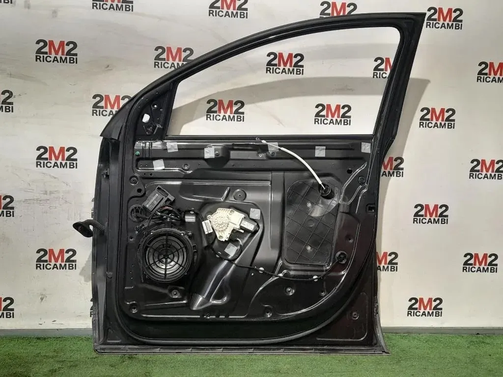 Porta ANT DX PORTA PORTIERA SPORTELLO AUDI Q7 4L0831112A Audi Q7 4LB 2009