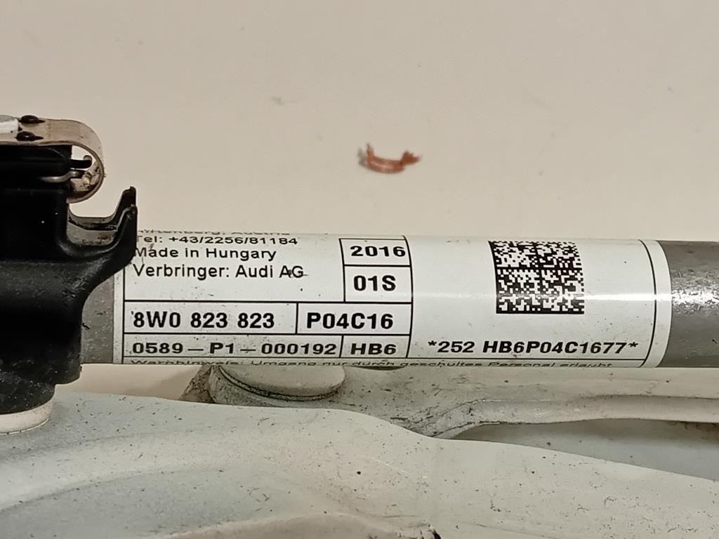 Cerniera Cofano ANT DX 8W0 823 302 E Audi A4 8W5 Avant 2015