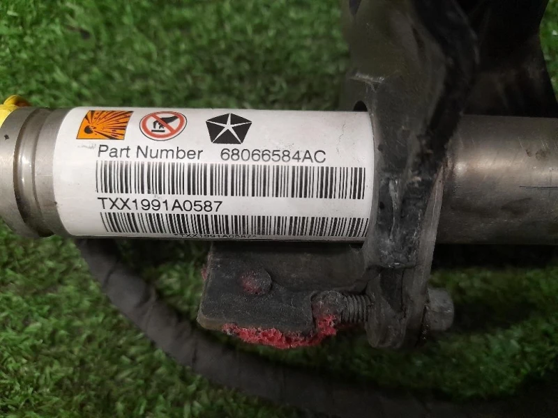 Cerniera Cofano ANT DX 68066584AC Fiat Freemont 2011