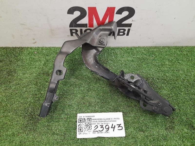 Cerniera Cofano ANT DX A1768800428 Mercedes Classe A W176 2015