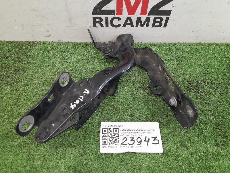 Cerniera Cofano ANT DX A1768800428 Mercedes Classe A W176 2015