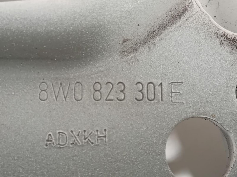 Cerniera Cofano ANT SX 8W0 823 301 E Audi A4 8W5 Avant 2015