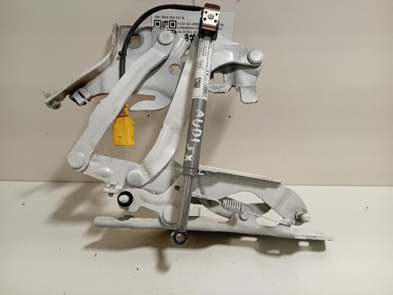 Cerniera Cofano ANT SX 8W0 823 301 E Audi A4 8W5 Avant 2015