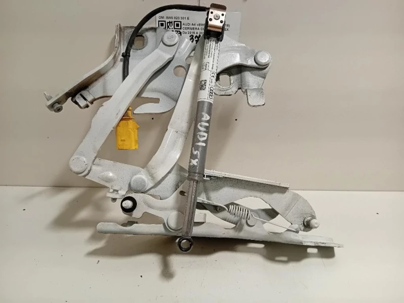 Cerniera Cofano ANT SX 8W0 823 301 E Audi A4 8W5 Avant 2015
