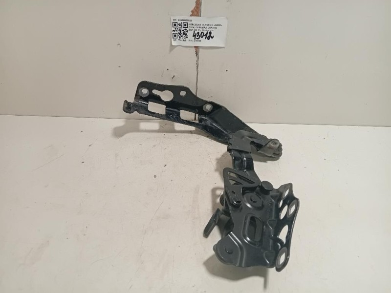 Cerniera Cofano ANT SX A2058800828 Mercedes Classe C W205 2014