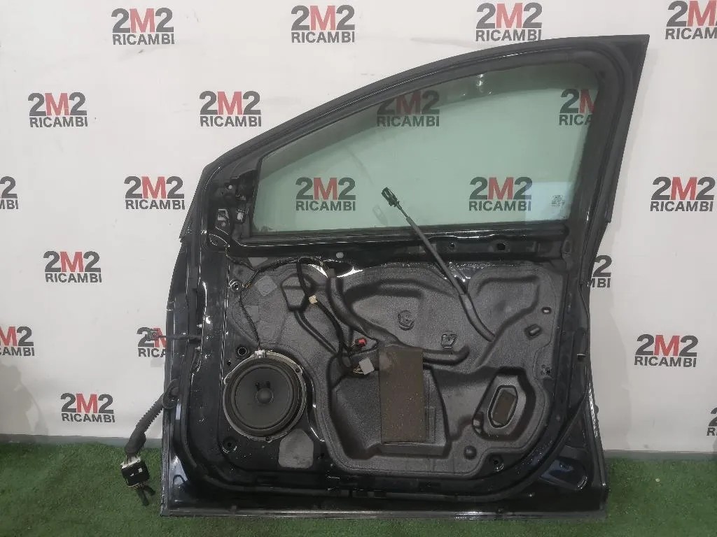 Porta ANT DX NUDA 2147844 Ford Focus IV SW 2011