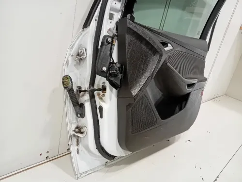 Porta ANT DX 2147844 Ford Focus IV SW 2011