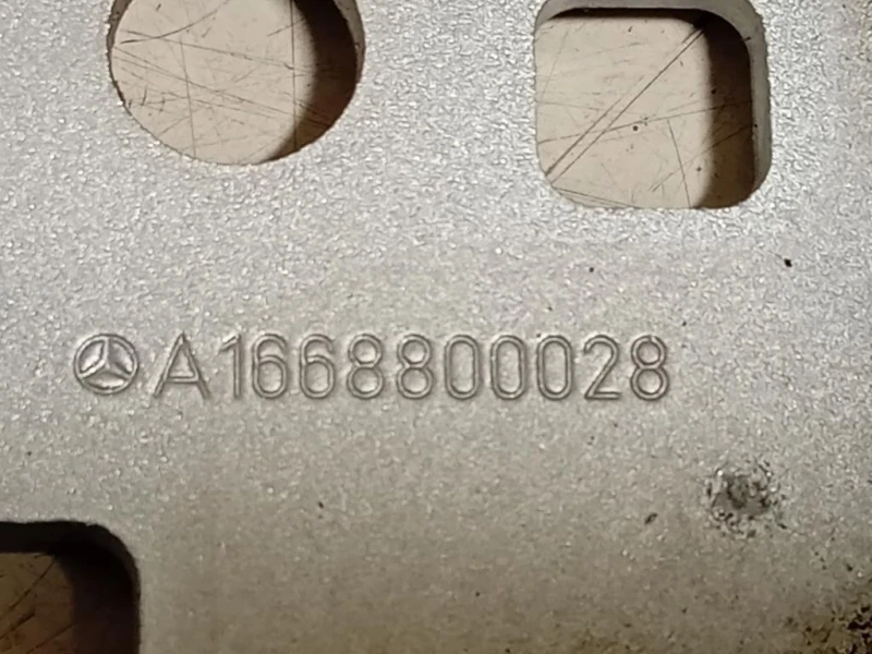 Cerniera Cofano ANT SX A1668800028 Mercedes Classe ML W166 2012