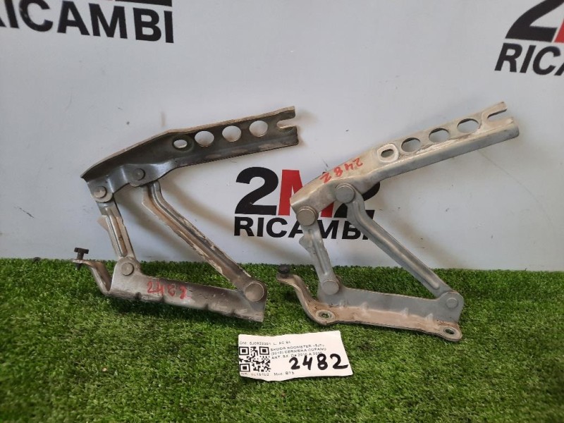 Cerniera Cofano ANT SX 5J0823301 Skoda Roomster 5J7 2010