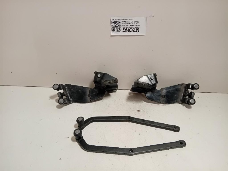Cerniera Guida Porta Scorrevole INF POST DX 5181408251813667 DX+SX Fiat Doblò III Cargo 2010
