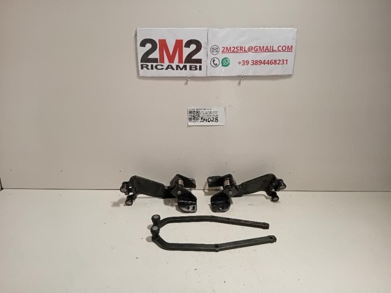 Cerniera Guida Porta Scorrevole INF POST DX 5181408251813667 DX+SX Fiat Doblò III Cargo 2010