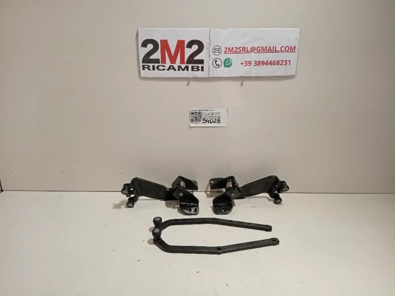 Cerniera Guida Porta Scorrevole INF POST DX 5181408251813667 DX+SX Fiat Doblò III Cargo 2010