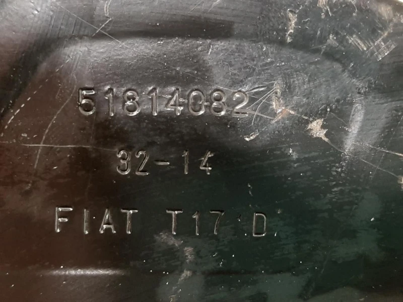 Cerniera Guida Porta Scorrevole SUP POST DX 51814082CERNIERA G PORTA SCORREVOLE POST DX+SX Fiat Doblò III 2015