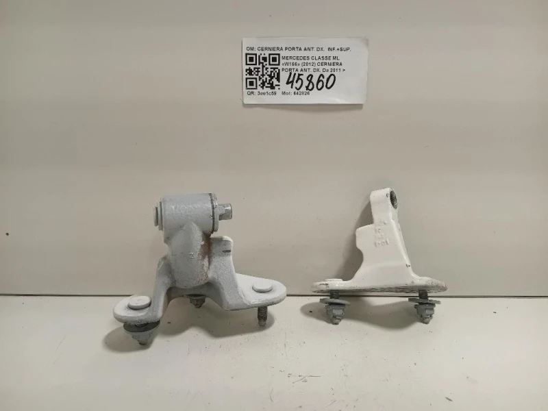 Cerniera Porta ANT DX CERNIERA PORTA ANT DX INF+SUP Mercedes Classe ML W166 2012