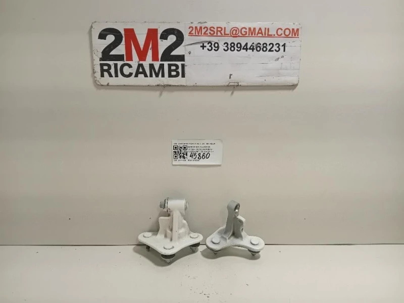 Cerniera Porta ANT DX CERNIERA PORTA ANT DX INF+SUP Mercedes Classe ML W166 2012