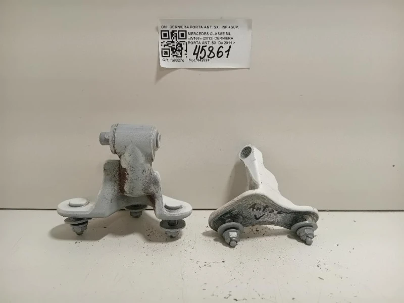 Cerniera Porta ANT SX CERNIERA PORTA ANT SX INF+SUP Mercedes Classe ML W166 2012