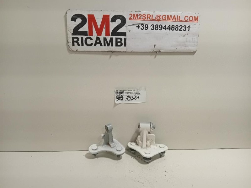 Cerniera Porta ANT SX CERNIERA PORTA ANT SX INF+SUP Mercedes Classe ML W166 2012