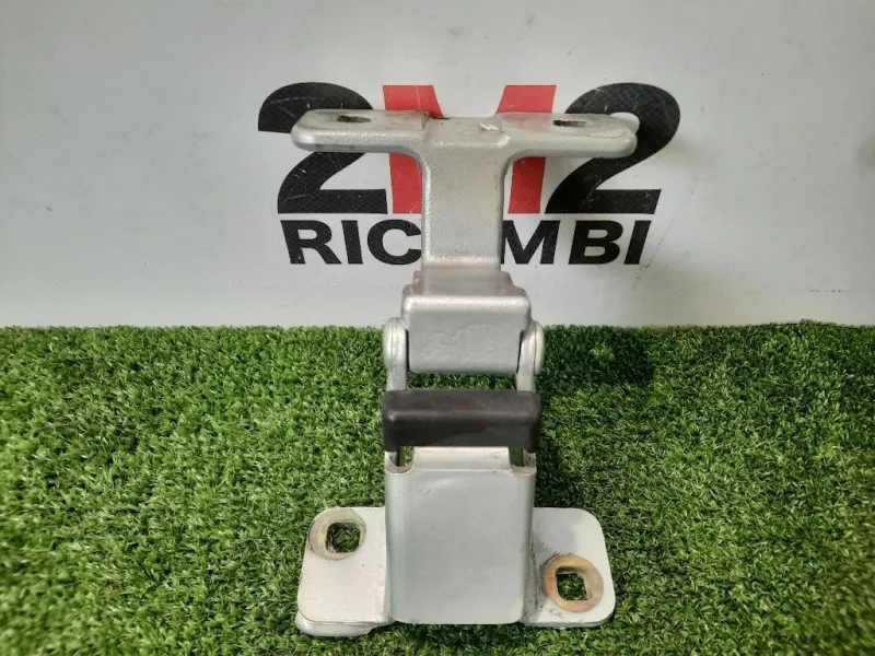 Cerniera Porta DI Carico INF POST DX 844009913R Dacia Dokker 2013