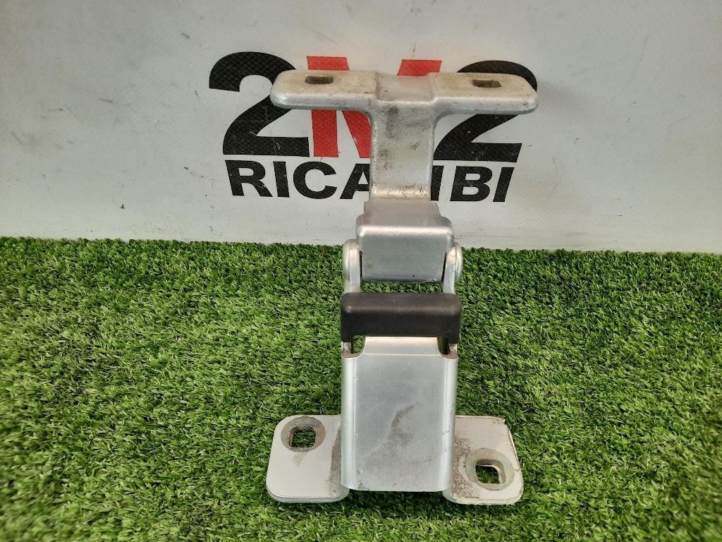 Cerniera Porta DI Carico SUP POST DX 844009913R Dacia Dokker 2013