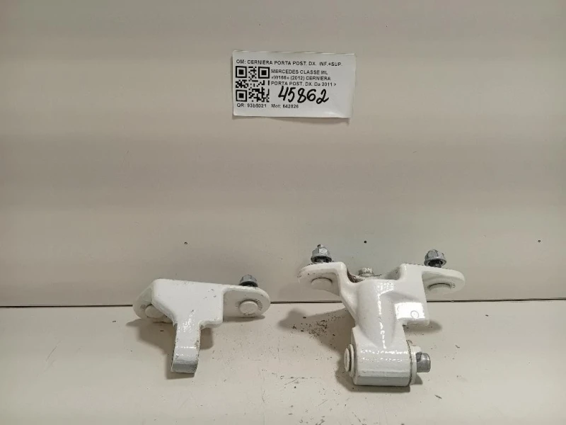 Cerniera Porta POST DX CERNIERA PORTA POST DX INF+SUP Mercedes Classe ML W166 2012