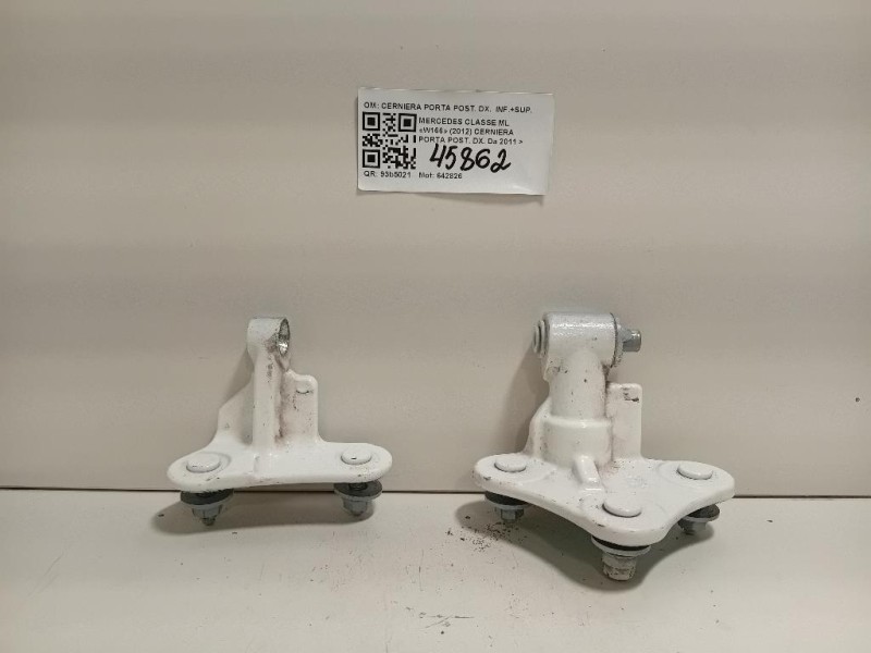 Cerniera Porta POST DX CERNIERA PORTA POST DX INF+SUP Mercedes Classe ML W166 2012