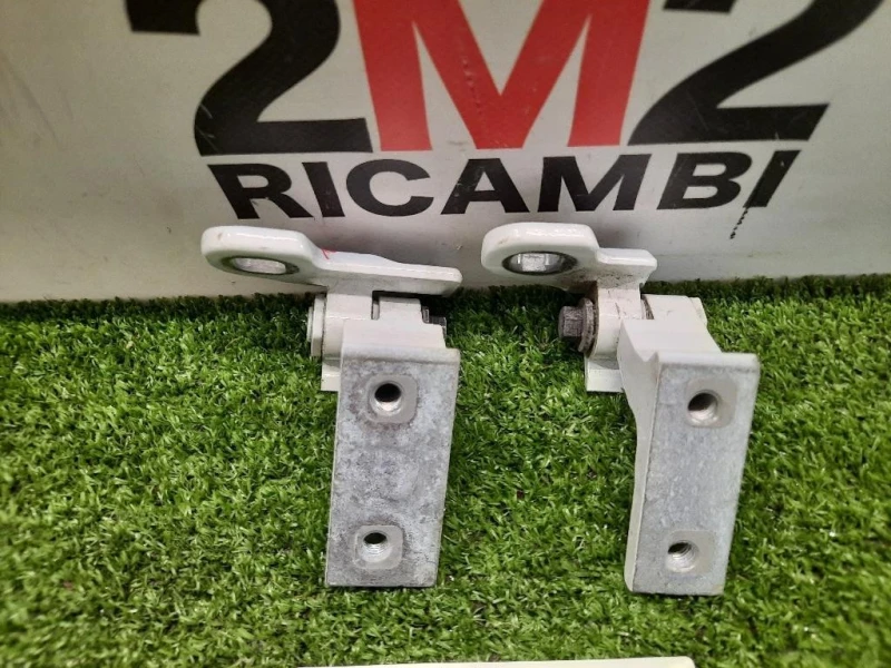 Cerniera Porta POST DX 31352693 31352695 COPPIA Volvo V40 II 2012