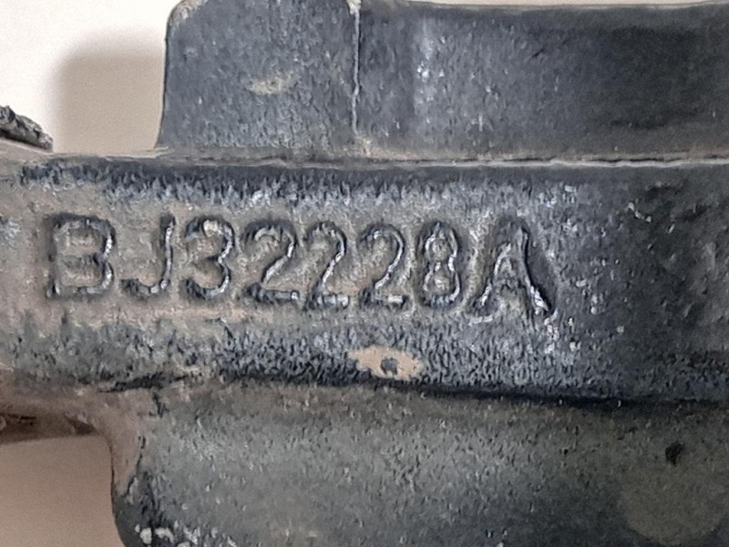 Cerniera Porta SUP ANT DX DX+SX Land Rover Range Rover Evoque I 2011