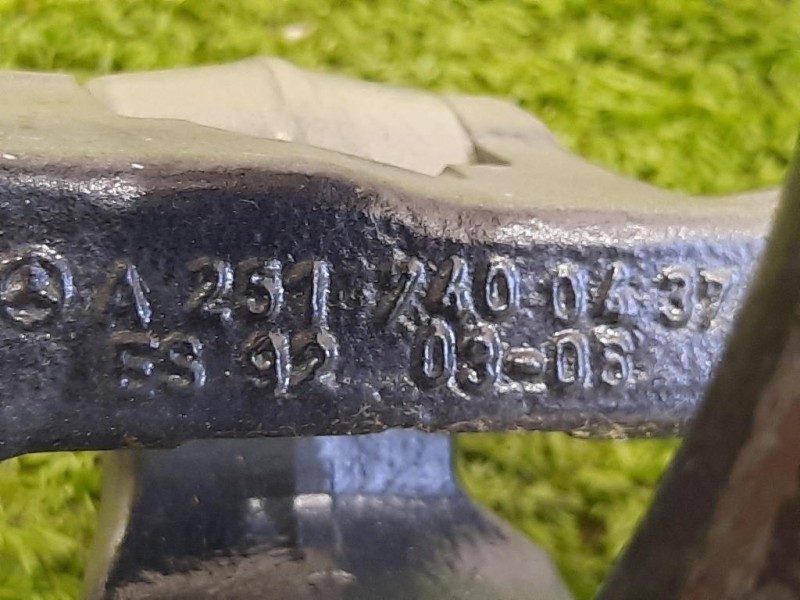 Cerniera Portello POST DX A251 750 04 37 Mercedes Classe R W251 2006