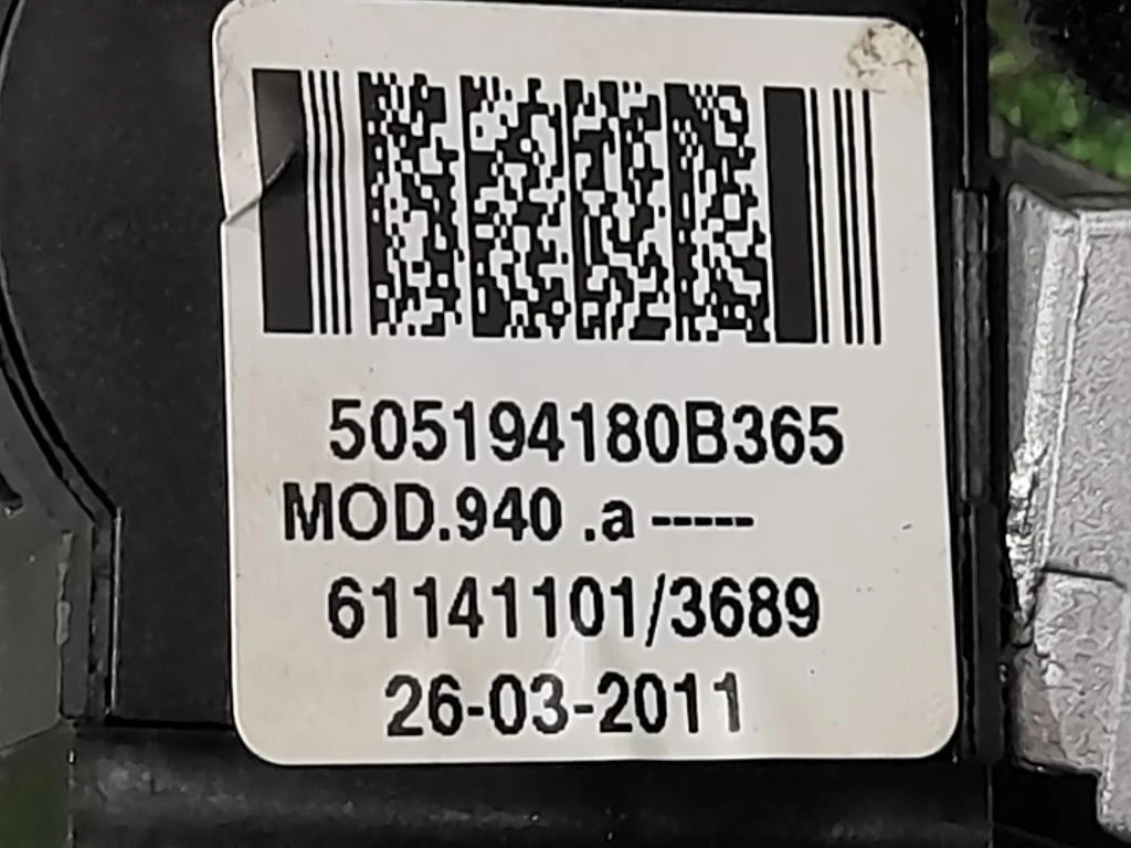 Cilindretto Commutatore Accensione CILINDRETTO CON CHIAVE GIULIETTA 61141101 Alfa Romeo Giulietta 2010