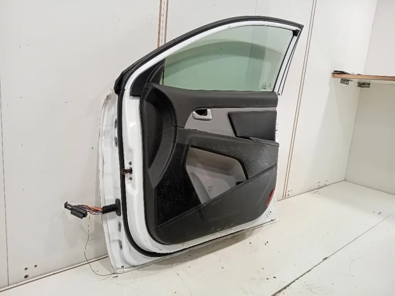 Porta ANT DX 760043W011 Kia Sportage III 2010