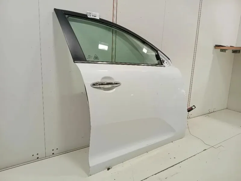 Porta ANT DX 760043W011 Kia Sportage III 2010