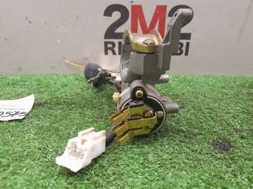 Cilindretto Commutatore Accensione 0K2JA76990 Kia Carens II 2002