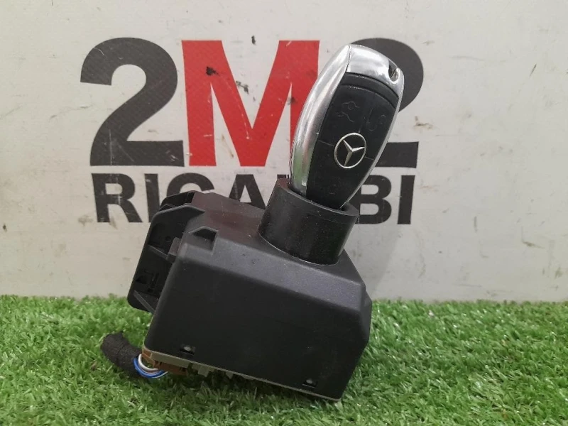 Cilindretto Commutatore Accensione A2469054702 Mercedes Classe A W176 2015