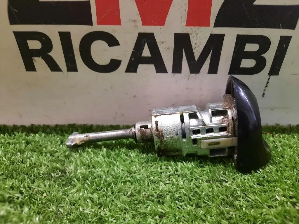 Cilindretto Chiusura Porta ANT SX 50511842 Lancia Ypsilon III 2011