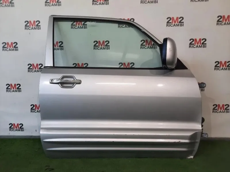 Porta ANT DX NUDA 5700A884 Mitsubishi Pajero III 2000