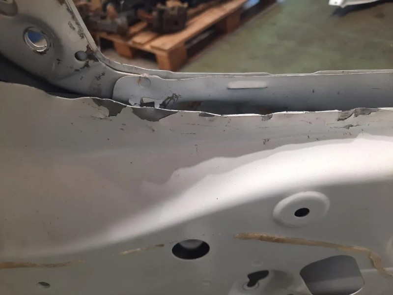 Porta ANT DX  Nissan Cabstar F24M 2014