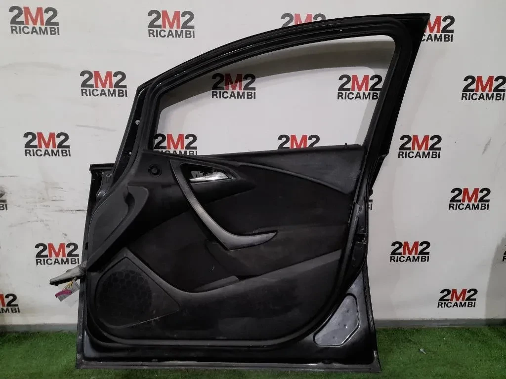 Porta ANT DX 13330766 Opel Astra J SW 2010