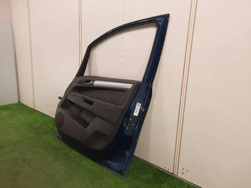 Porta ANT DX 13203014 Opel Zafira B 2005