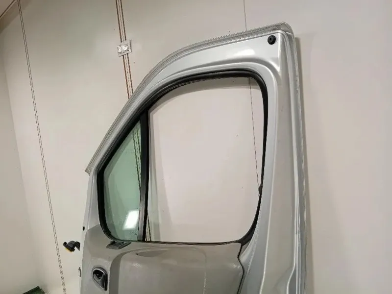 Porta ANT DX 7751478601 Renault Trafic III 2007