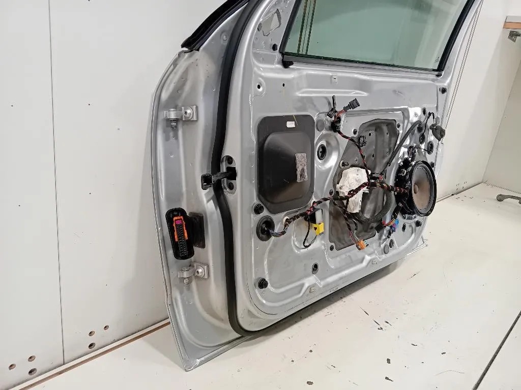 Porta ANT DX 3T0831056 Skoda Superb 3T5 SW 2013