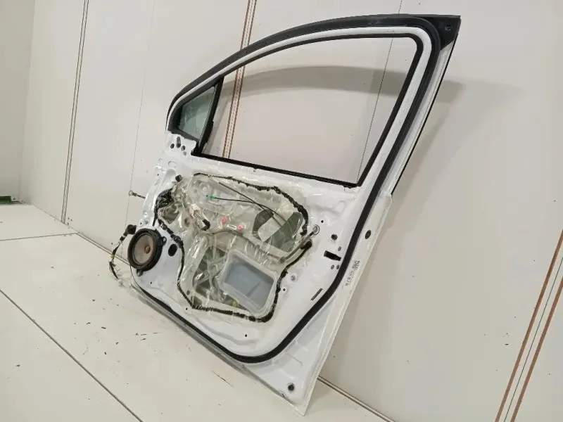 Porta ANT DX 670010D500 Toyota Yaris IV 2012