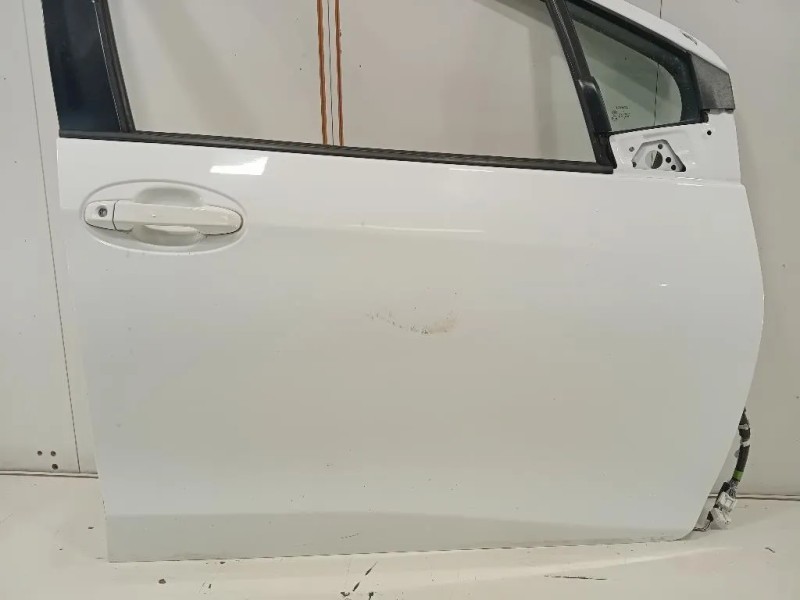 Porta ANT DX 670010D500 Toyota Yaris IV 2012