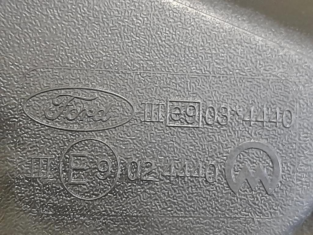 Porta ANT DX 670010D500 Toyota Yaris IV 2017