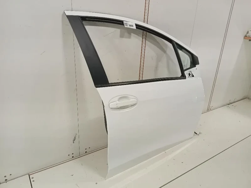 Porta ANT DX 670010D500 Toyota Yaris IV 2017
