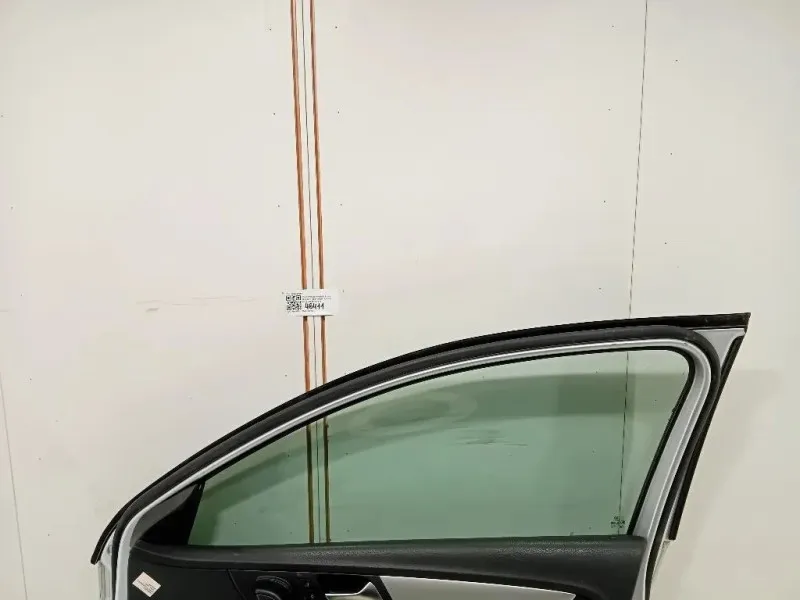 Porta ANT DX 3AA831056 Volkswagen Passat VI 2011