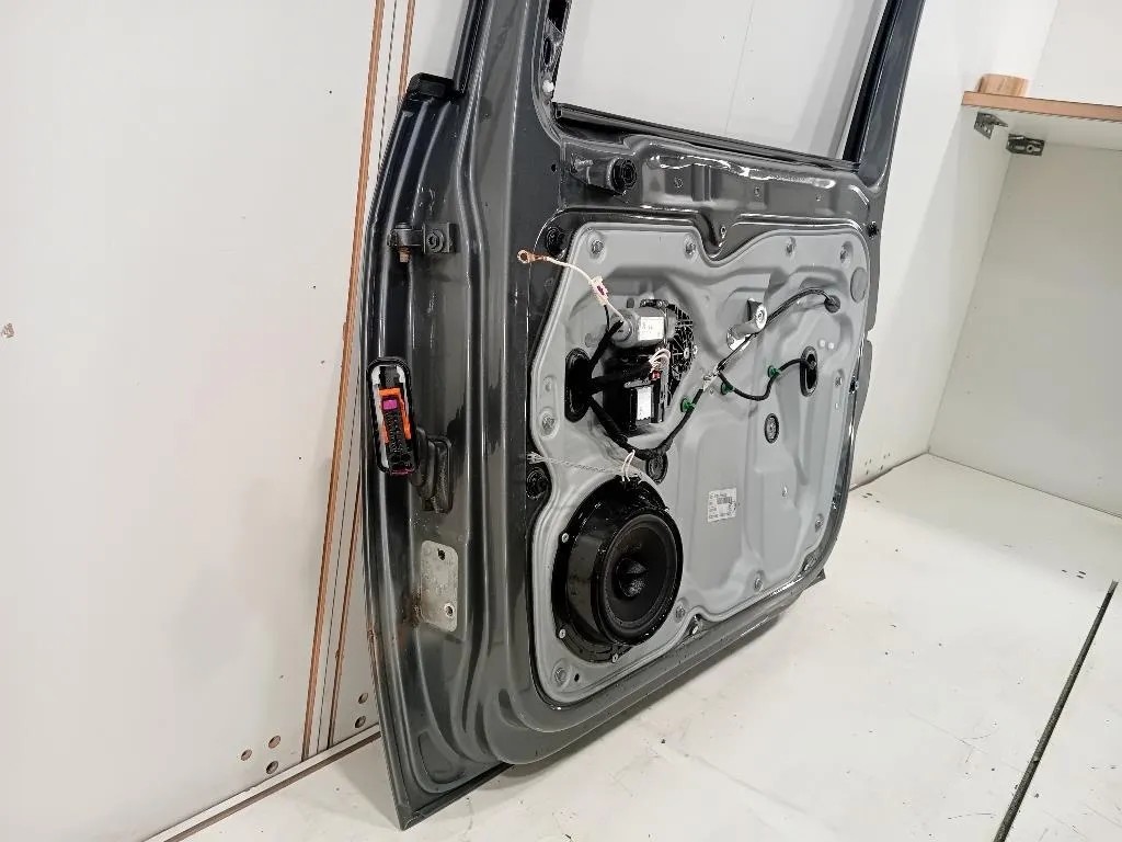 Porta ANT DX 1T0831056AB Volkswagen Touran III 2010