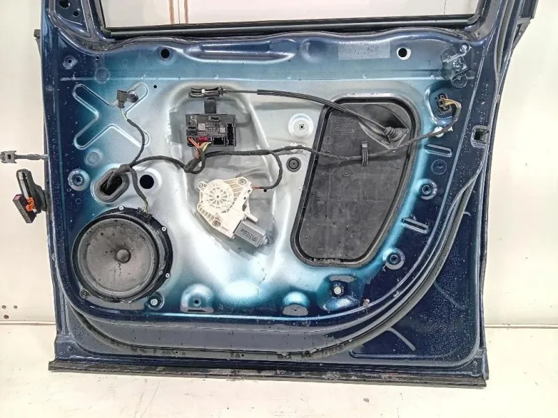 Porta ANT DX 1T0831056AB Volkswagen Touran III 2010