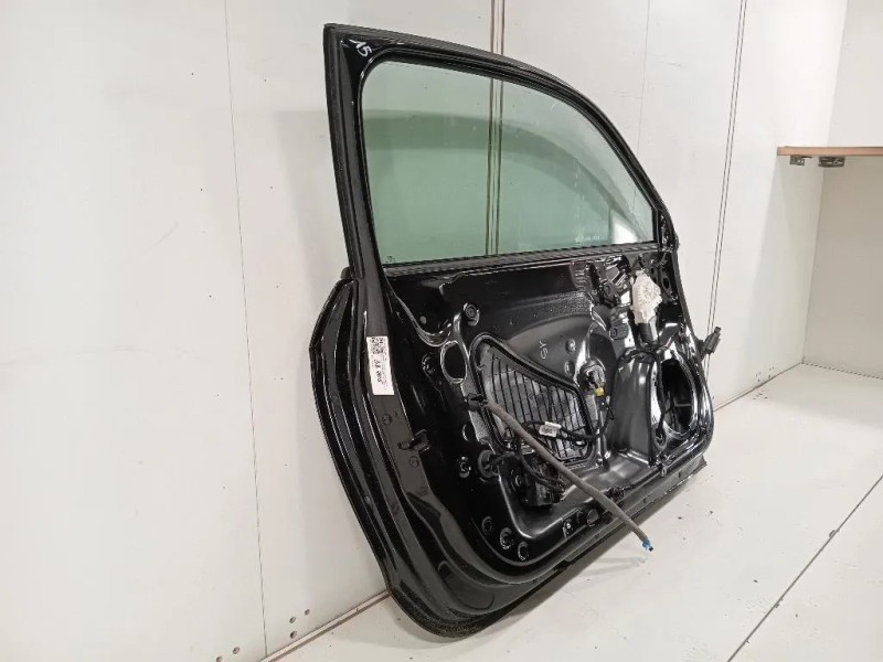 Porta ANT SX 8X3831051A Audi A1 8X1 2010