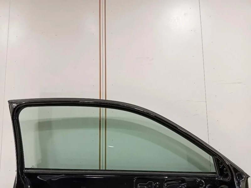 Porta ANT SX 8X3831051A Audi A1 8X1 2010