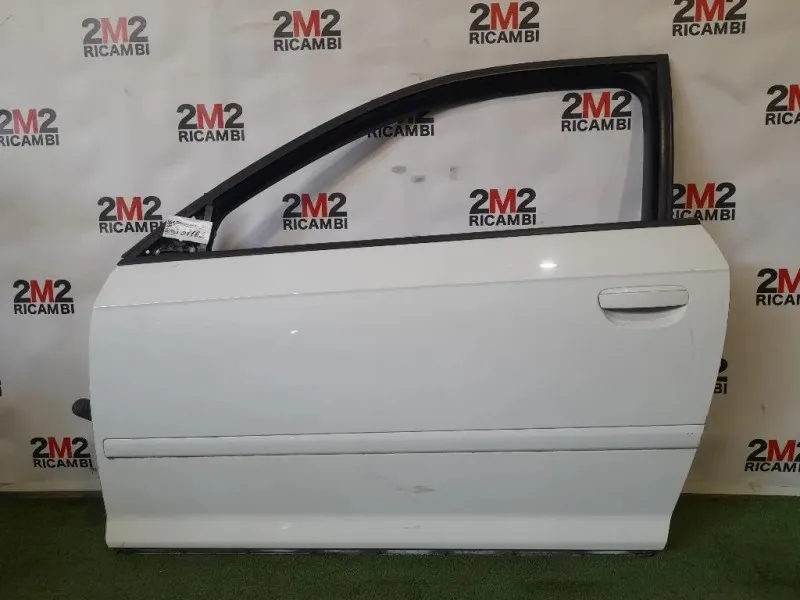 Porta ANT SX 8P3831051D Audi A3 8P1 2004